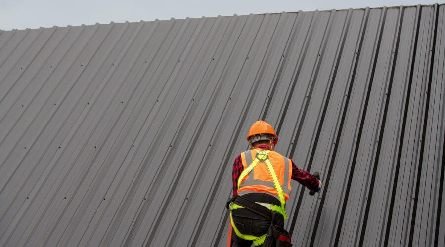 Professional metal roof installation services in Rock Falls, IL